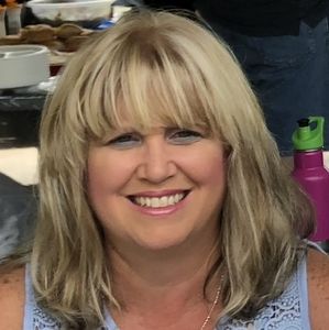 Meet your Posher, Monica